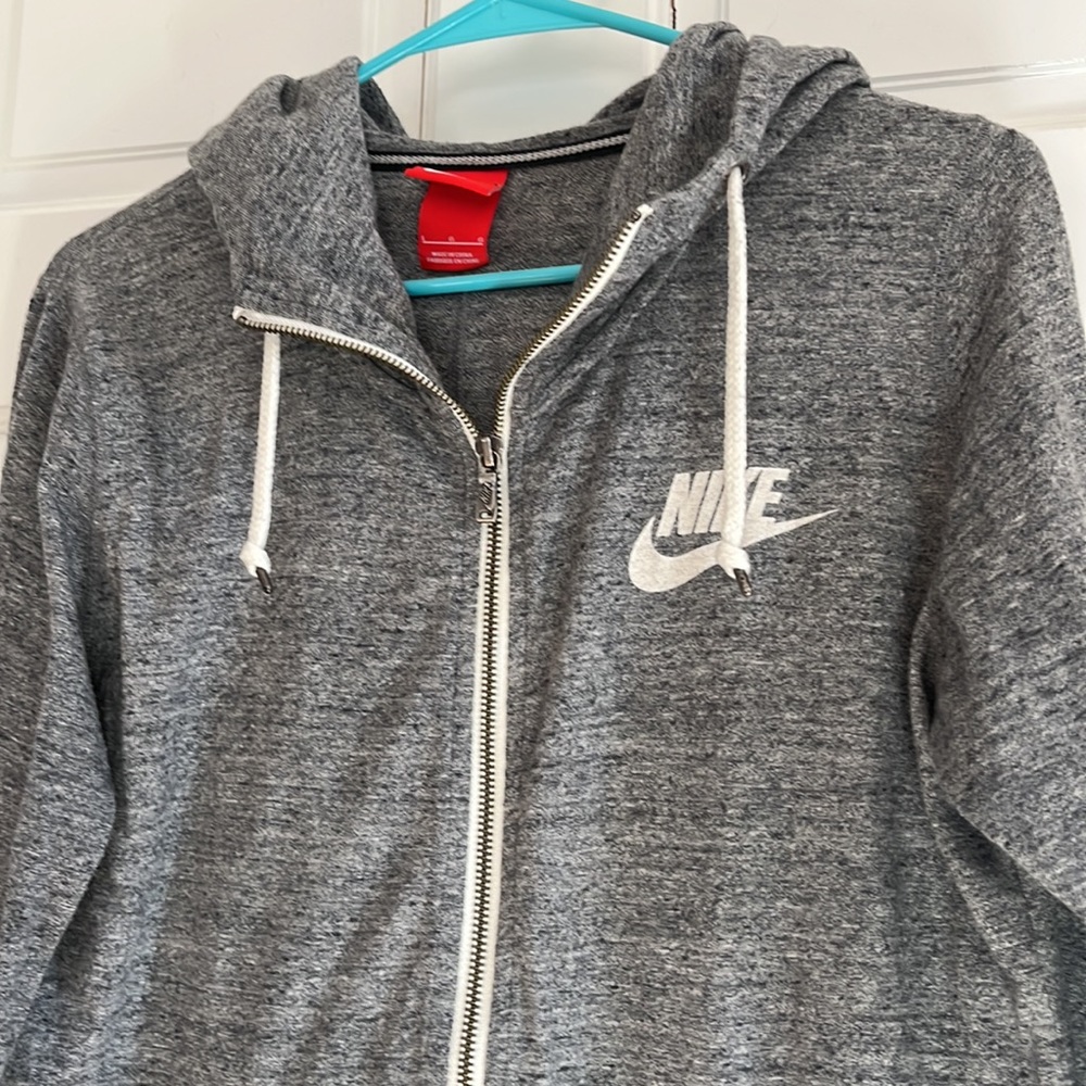 Nike Gray Zip-Up Jacket - Picture 2 of 3